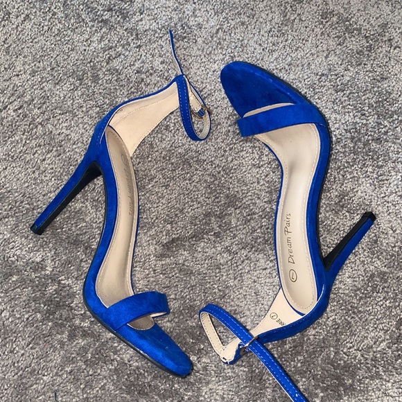Blue suede heels - Picture 4 of 4